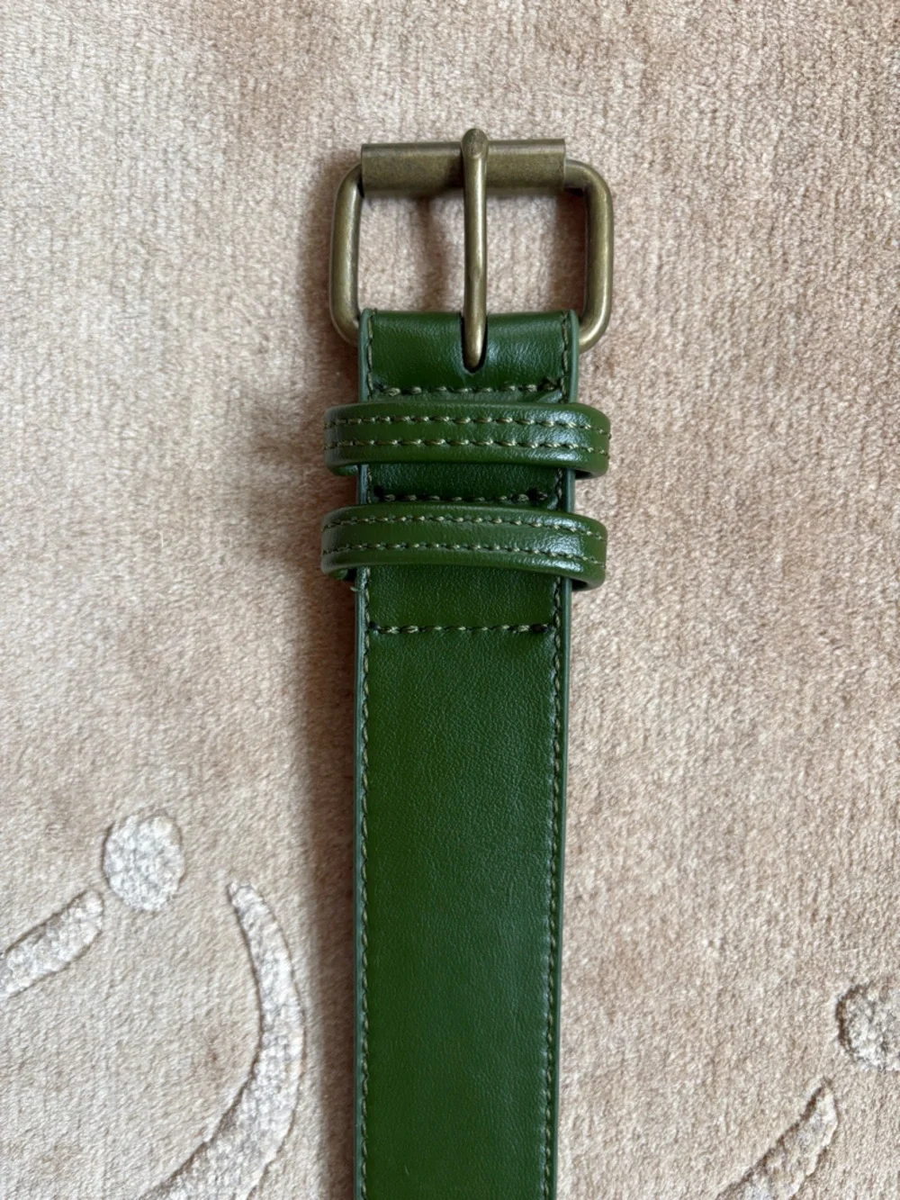 EUC, Green Vegan Cactus Leather Belt, 1 1/2” x 40”